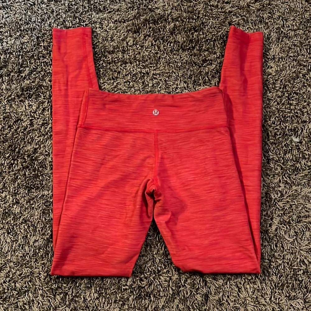 Lulu leggings size 4